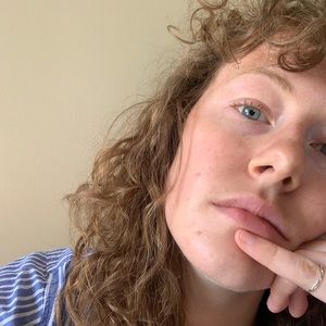 Meet your Posher, Emma